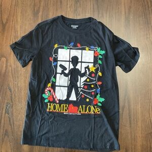 Old Navy Black Holiday T-Shirt with Festive Design